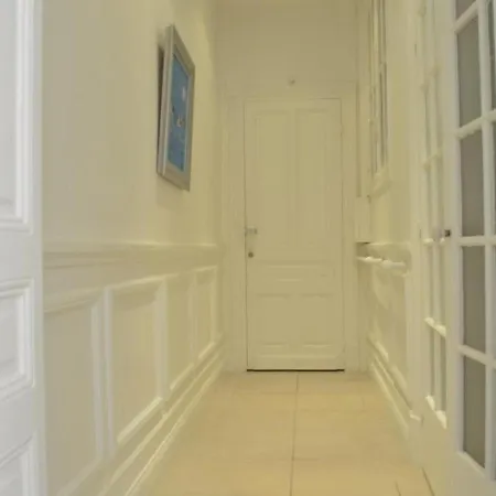 Carlton 3 Apartman *